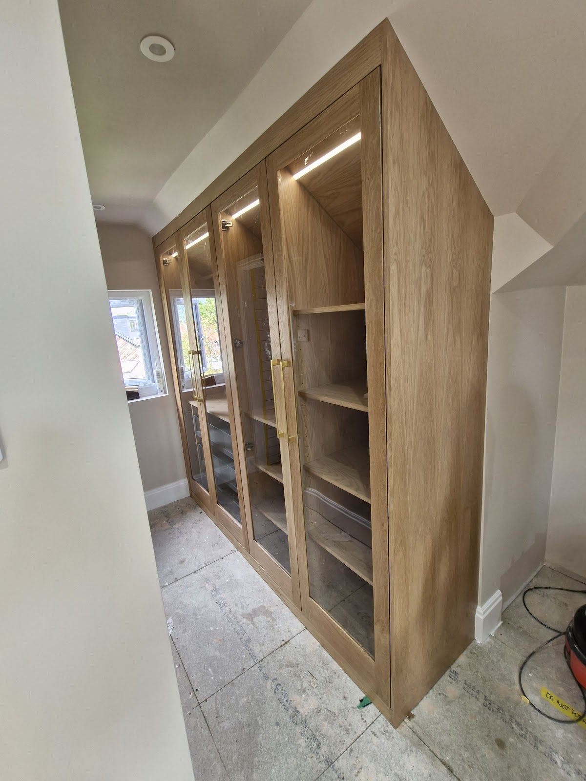 Tailored joinery solutions work photo 3